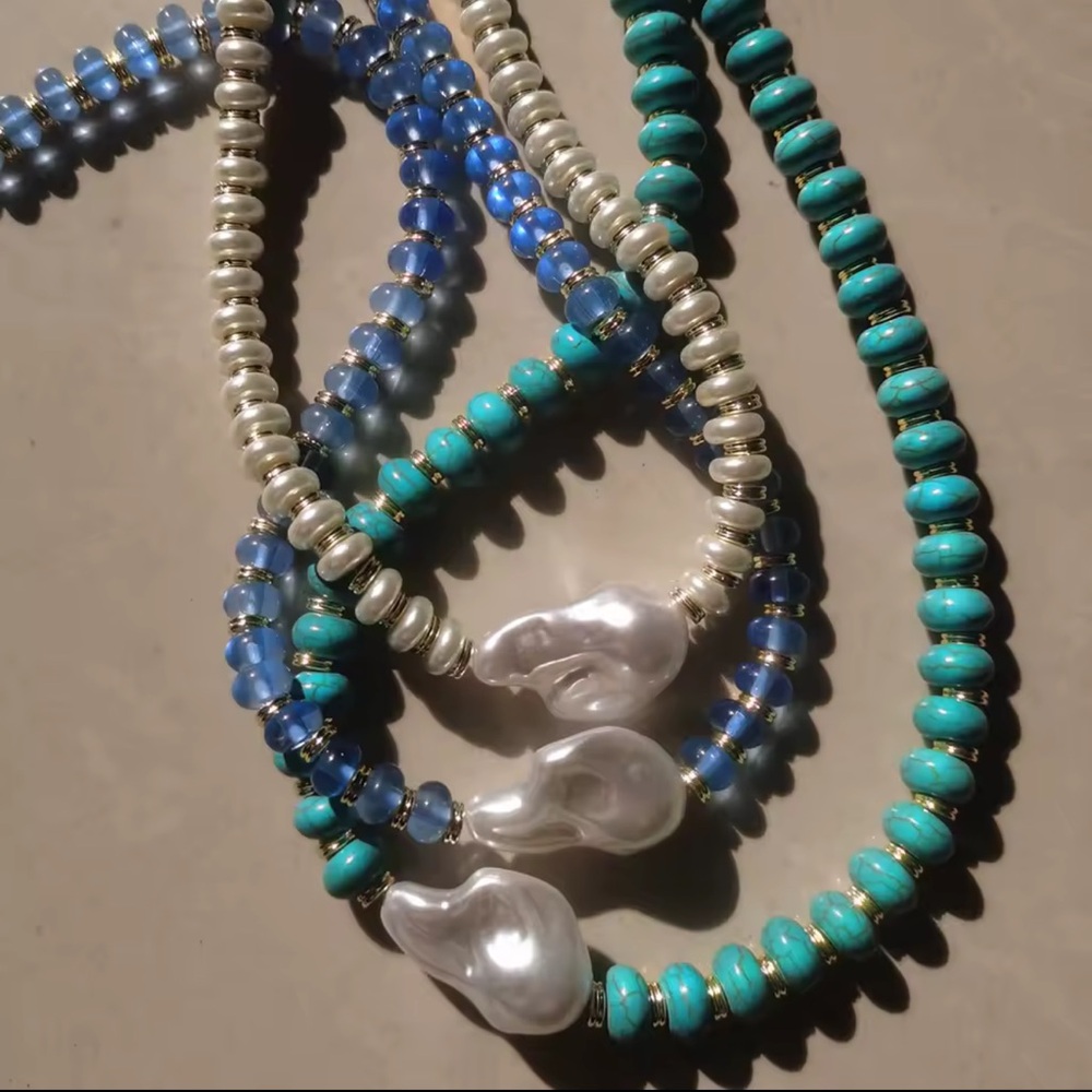 Anthropologie Blue and Turquoise Beaded Necklace - Picture 3 of 5